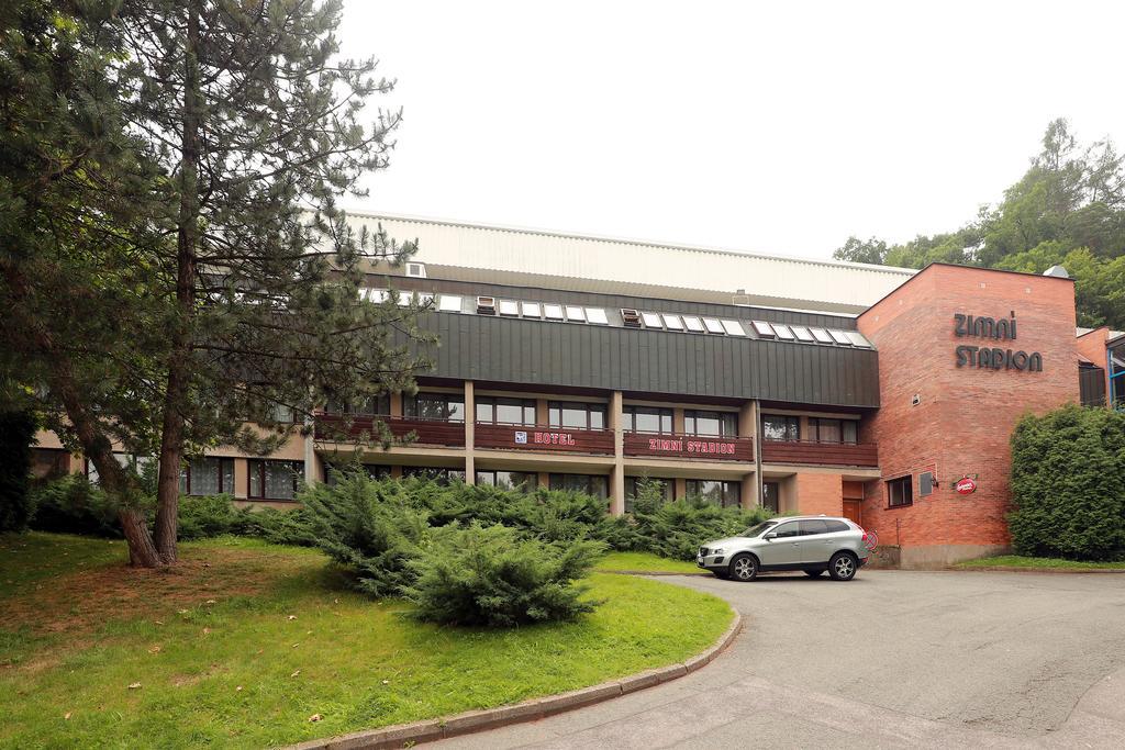 Hotel Zimni Stadion Nachod Exterior photo